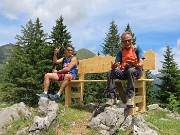 Bello il ‘Sentiero delle panchine ‘ ad anello da San Simone-Passo San Simone + Forcella Rossa-17giu25 - FOTOGALLERY